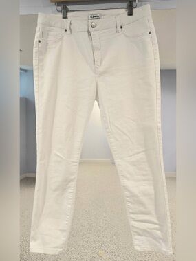 d. jeans Straight Leg White Women's Jeans